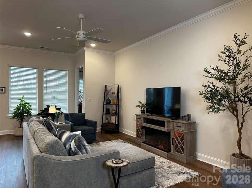 1104 Idyllic Lane, Waxhaw, NC 28173.  MLS# CAR4340433, YatesRealty ID 4658. Family Room