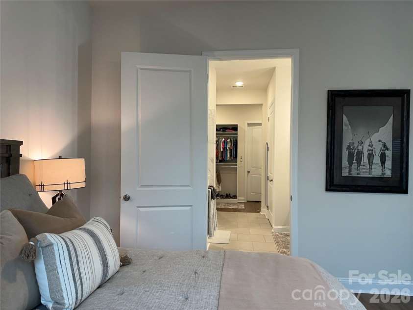 1104 Idyllic Lane, Waxhaw, NC 28173.  MLS# CAR4340433, YatesRealty ID 4658. Large Primary Bedroom & Bathroom