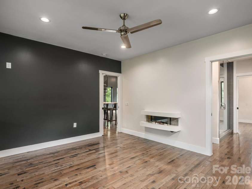 364 Hallelujah Hill Lane, Columbus, NC 28722.  MLS# CAR4411704, YatesRealty ID 46581. 