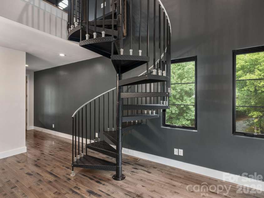 364 Hallelujah Hill Lane, Columbus, NC 28722.  MLS# CAR4411704, YatesRealty ID 46581. 