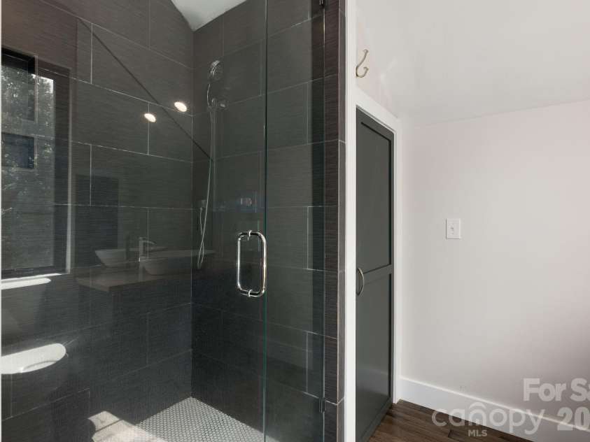364 Hallelujah Hill Lane, Columbus, NC 28722.  MLS# CAR4411704, YatesRealty ID 46581. 
