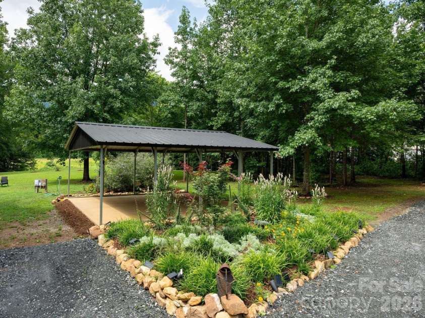 364 Hallelujah Hill Lane, Columbus, NC 28722.  MLS# CAR4411704, YatesRealty ID 46581. 