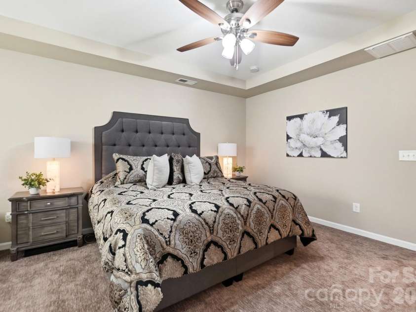 509 Common Raven Court, Fort Mill, SC 29715.  MLS# CAR4415596, YatesRealty ID 46582. Primary bedroom