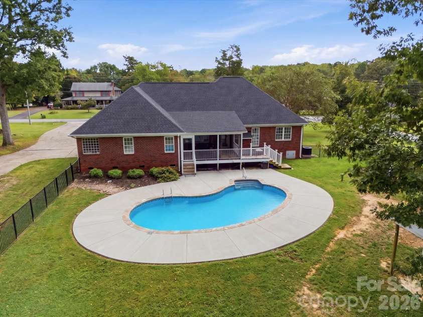 5100 Basswood Drive, Concord, NC 28025.  MLS# CAR4430796, YatesRealty ID 46583. 
