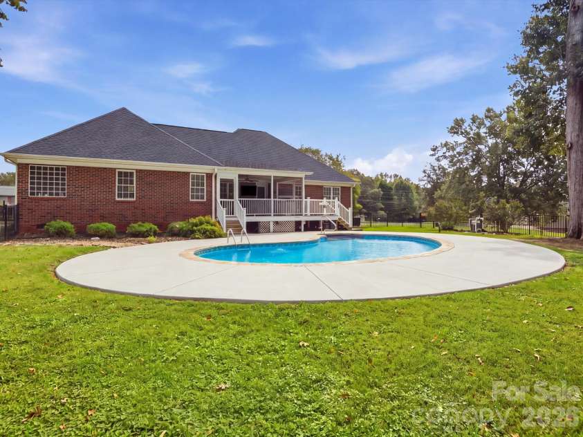 5100 Basswood Drive, Concord, NC 28025.  MLS# CAR4430796, YatesRealty ID 46583. 