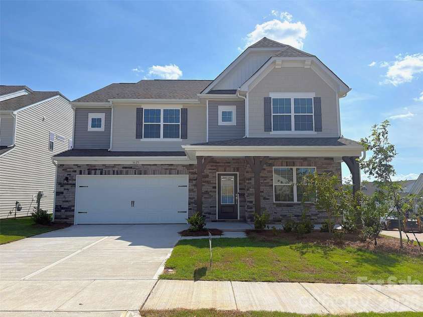 1621 Grassy Knoll Trail, Maiden, NC 28650.  MLS# CAR4417802, YatesRealty ID 46584. 