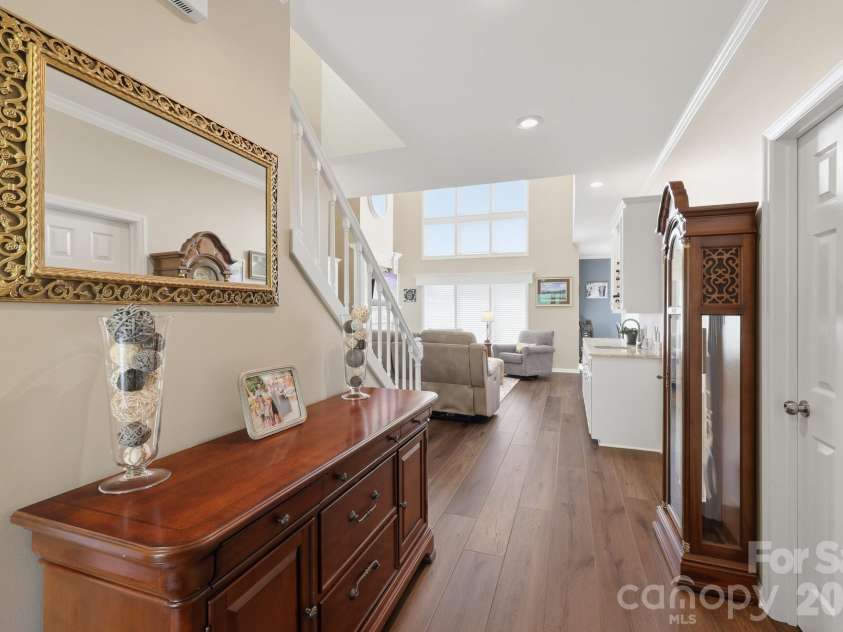 233 Lake View Place, Jefferson, NC 28640.  MLS# CAR4363025, YatesRealty ID 46588. 