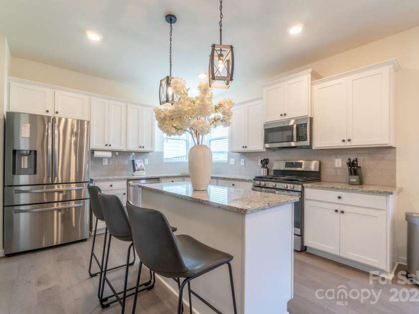 424 Wharton Street, Monroe, NC 28110.  MLS# CAR4138469, YatesRealty ID 4659. 