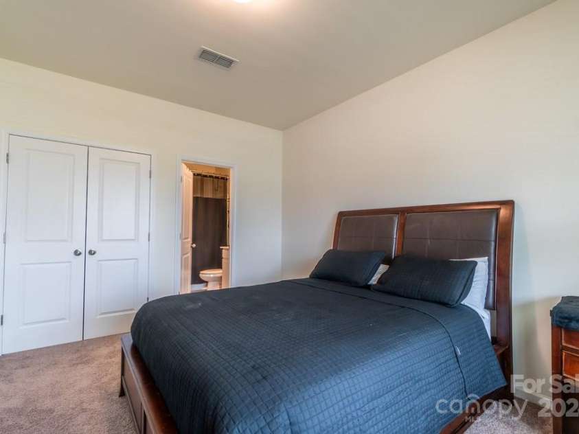 424 Wharton Street, Monroe, NC 28110.  MLS# CAR4138469, YatesRealty ID 4659. 