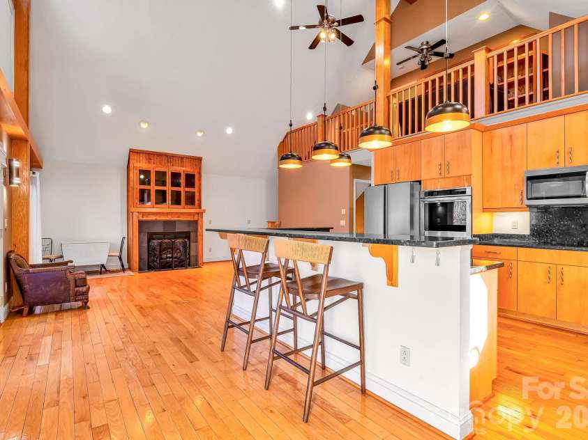 739 Mccanless Creek Drive, Marion, NC 28752.  MLS# CAR4336333, YatesRealty ID 4659. 