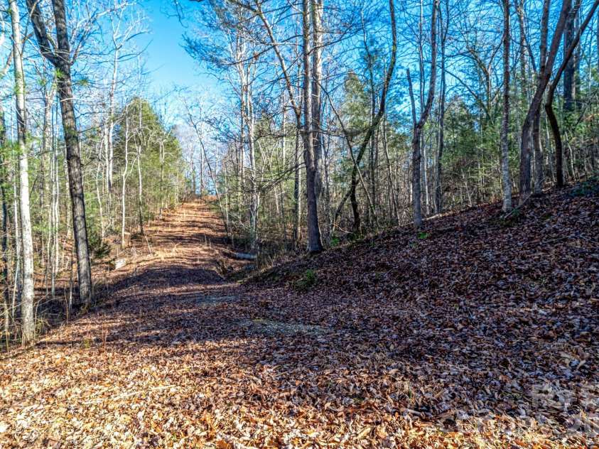 739 Mccanless Creek Drive, Marion, NC 28752.  MLS# CAR4336333, YatesRealty ID 4659. 