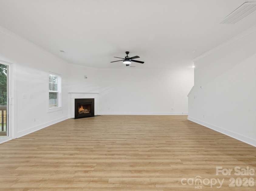 205 Shadowbrook Way, Kershaw, SC 29020.  MLS# CAR4417898, YatesRealty ID 46590. 