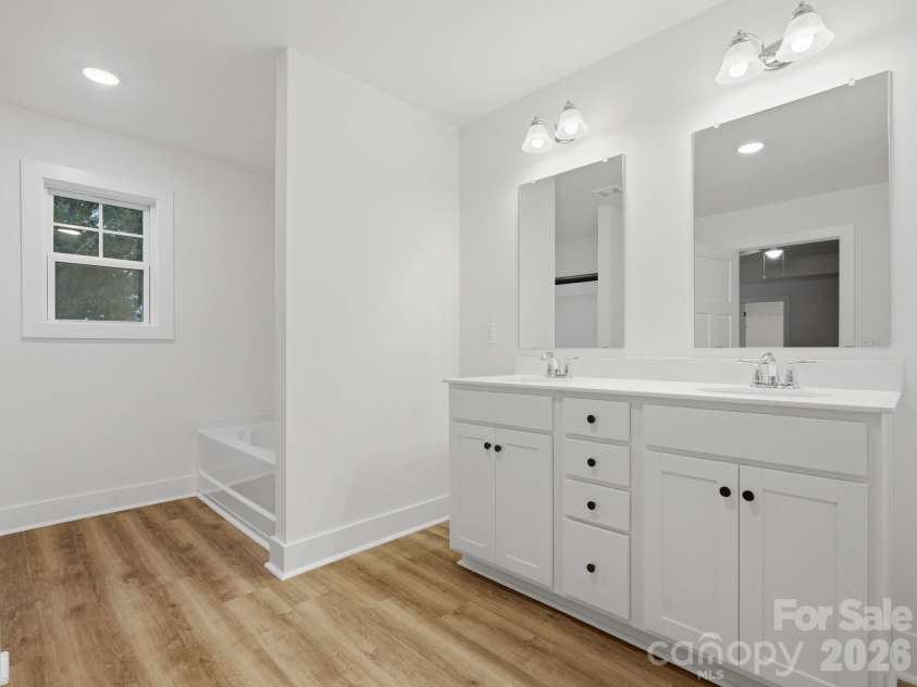 205 Shadowbrook Way, Kershaw, SC 29020.  MLS# CAR4417898, YatesRealty ID 46590. 