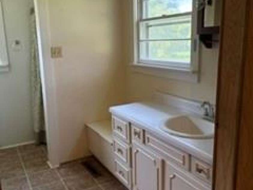 2565 Weaver Road, China Grove, NC 28023.  MLS# CAR4417708, YatesRealty ID 46591. 