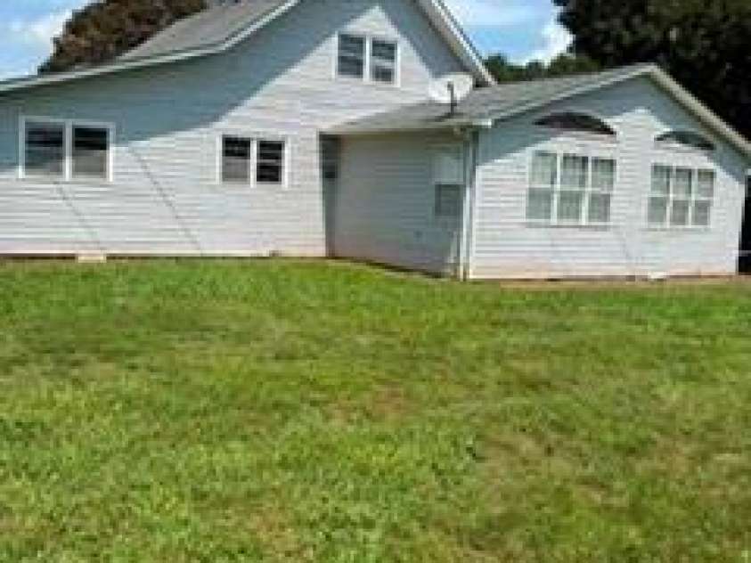 2565 Weaver Road, China Grove, NC 28023.  MLS# CAR4417708, YatesRealty ID 46591. 