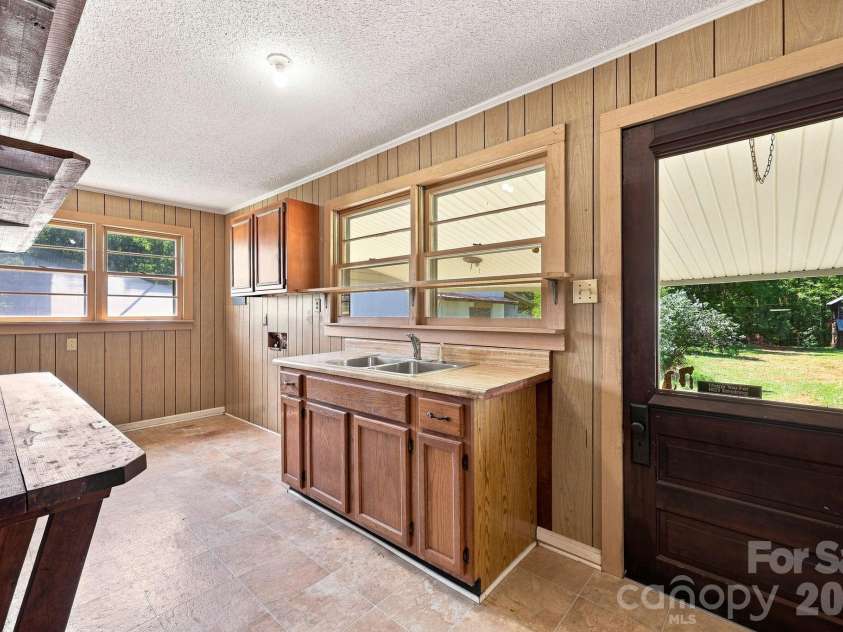 2565 Weaver Road, China Grove, NC 28023.  MLS# CAR4417708, YatesRealty ID 46591. 