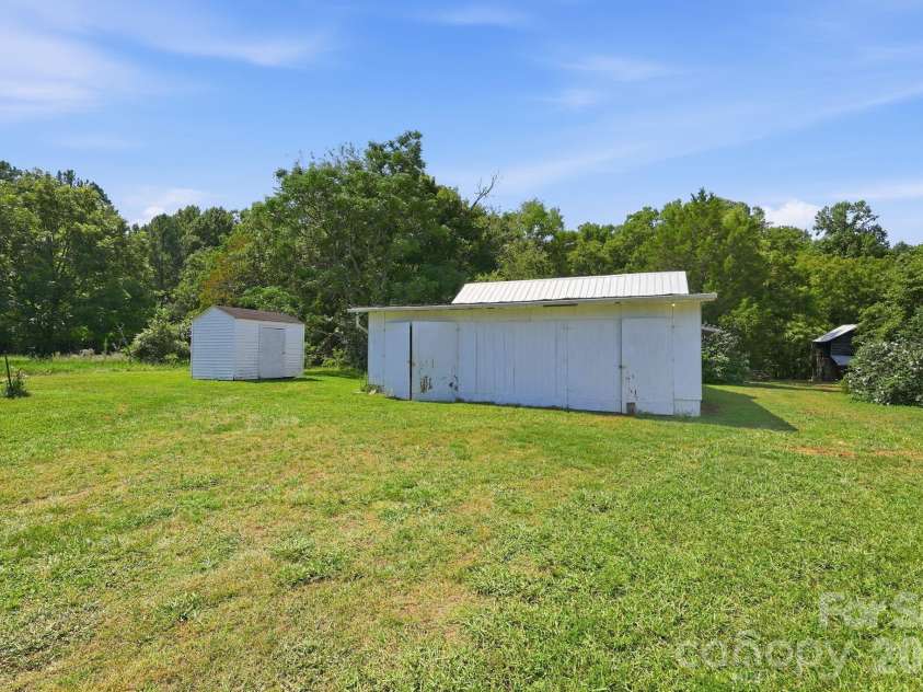 2565 Weaver Road, China Grove, NC 28023.  MLS# CAR4417708, YatesRealty ID 46591. 