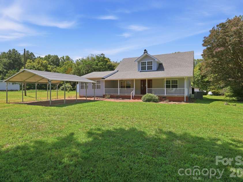 2565 Weaver Road, China Grove, NC 28023.  MLS# CAR4417708, YatesRealty ID 46591. Welcome Home!