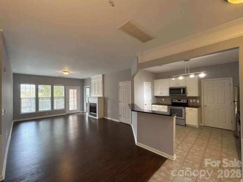 14335 San Paolo Lane, Charlotte, NC 28277.  MLS# CAR4396911, YatesRealty ID 46594. 