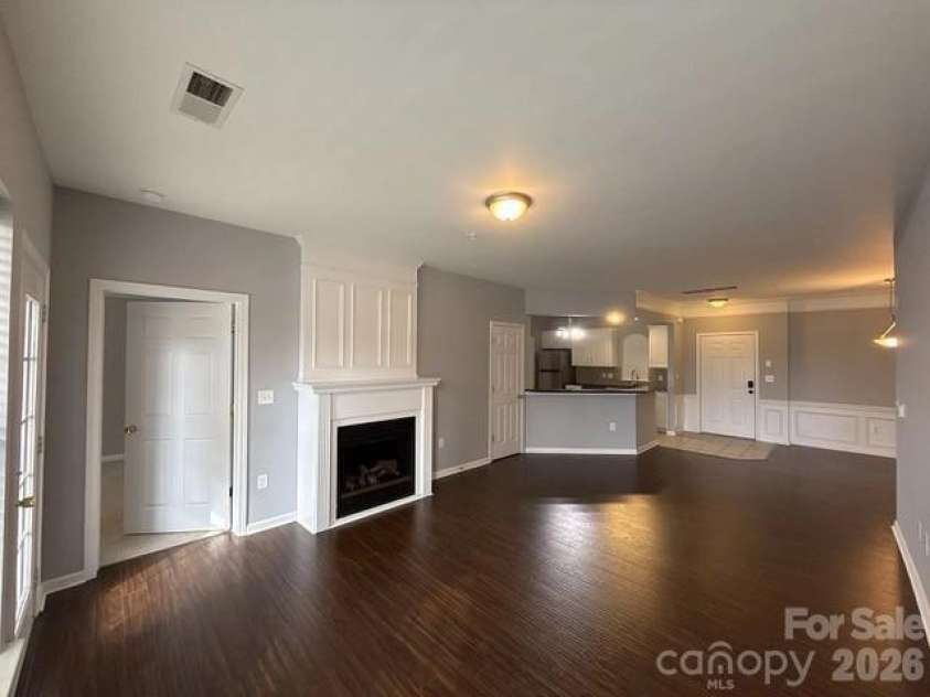 14335 San Paolo Lane, Charlotte, NC 28277.  MLS# CAR4396911, YatesRealty ID 46594. 