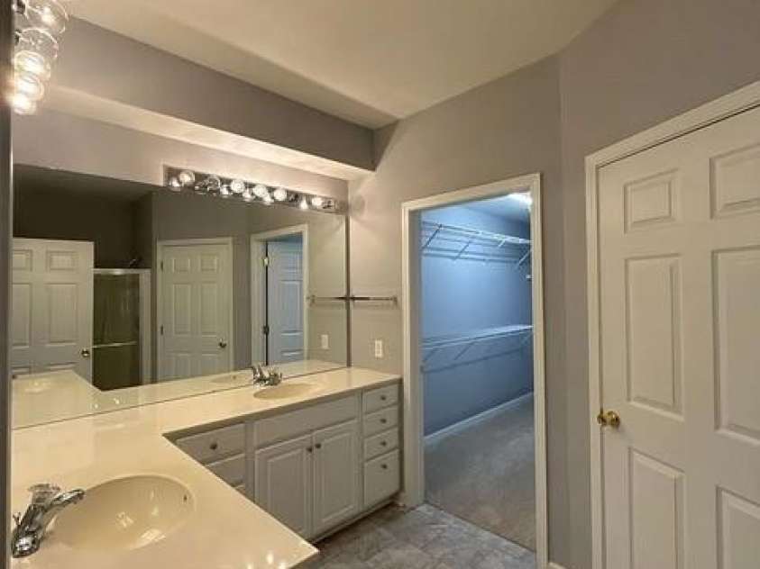 14335 San Paolo Lane, Charlotte, NC 28277.  MLS# CAR4396911, YatesRealty ID 46594. 