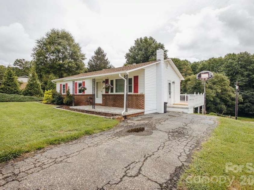 1559 Zion Hill Road, Marion, NC 28752.  MLS# CAR4416525, YatesRealty ID 46597. 