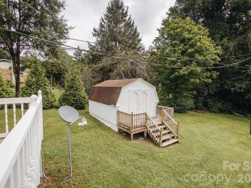 1559 Zion Hill Road, Marion, NC 28752.  MLS# CAR4416525, YatesRealty ID 46597. 