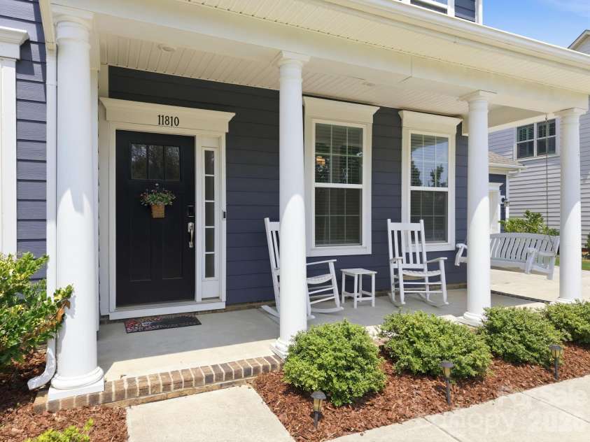 11810 Westbranch Parkway, Davidson, NC 28036.  MLS# CAR4406846, YatesRealty ID 46599. 