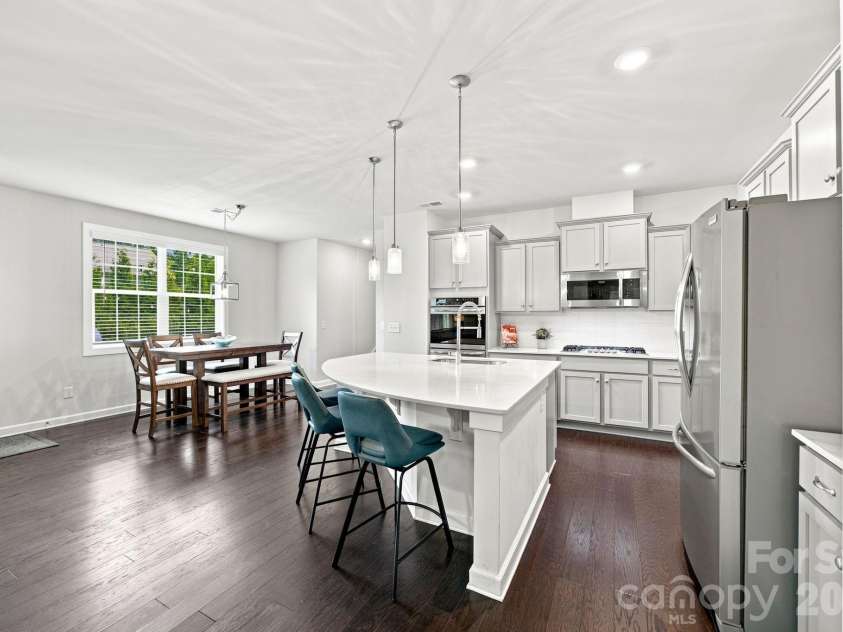 11810 Westbranch Parkway, Davidson, NC 28036.  MLS# CAR4406846, YatesRealty ID 46599. 