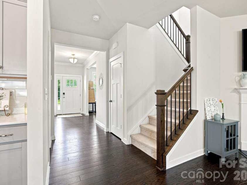 11810 Westbranch Parkway, Davidson, NC 28036.  MLS# CAR4406846, YatesRealty ID 46599. 