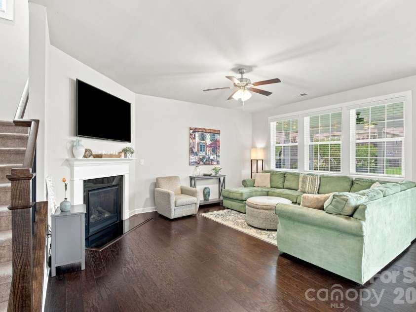 11810 Westbranch Parkway, Davidson, NC 28036.  MLS# CAR4406846, YatesRealty ID 46599. 