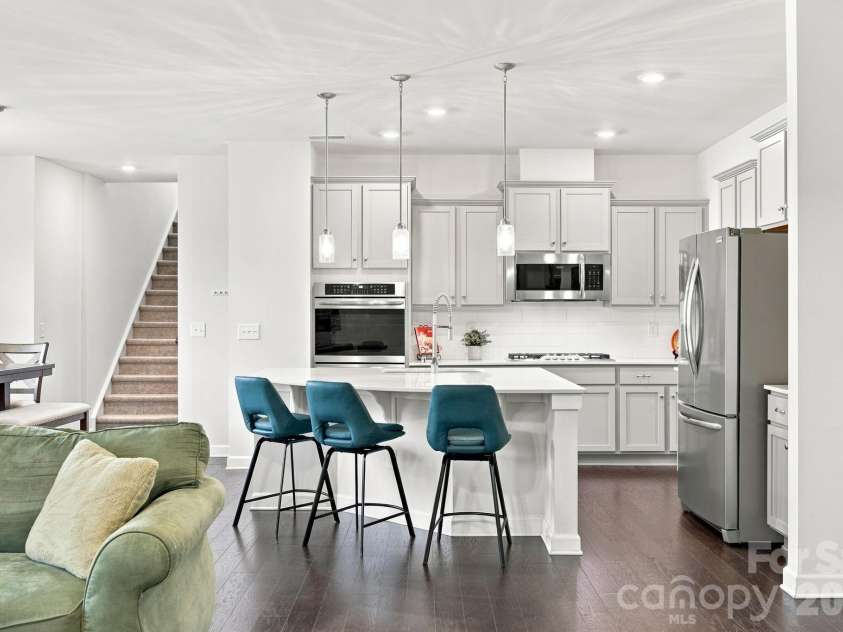11810 Westbranch Parkway, Davidson, NC 28036.  MLS# CAR4406846, YatesRealty ID 46599. 