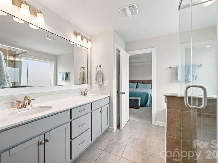 11810 Westbranch Parkway, Davidson, NC 28036.  MLS# CAR4406846, YatesRealty ID 46599. 