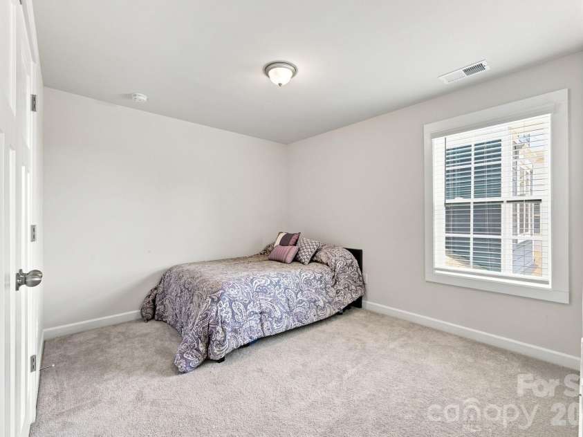 11810 Westbranch Parkway, Davidson, NC 28036.  MLS# CAR4406846, YatesRealty ID 46599. 
