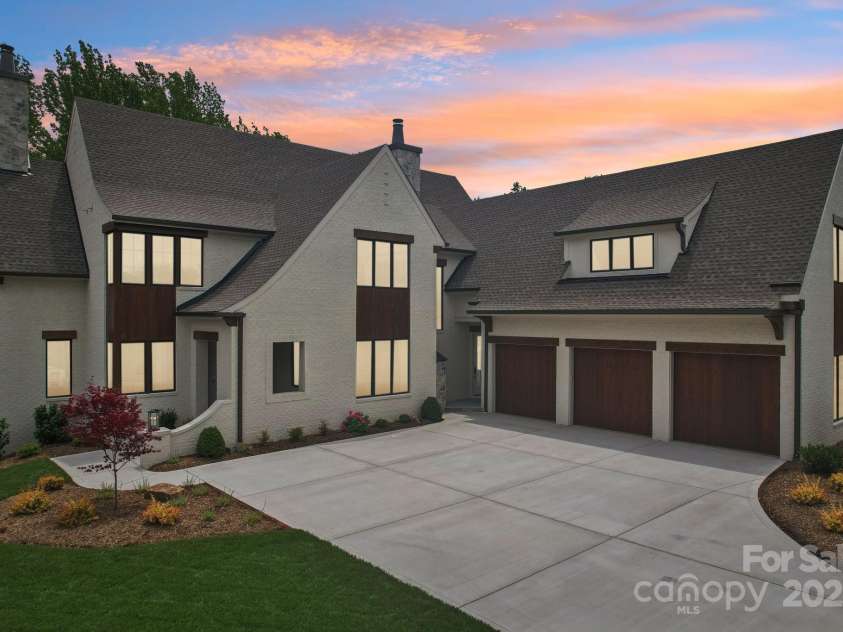 213 Crest Court, Weddington, NC 28104.  MLS# CAR4267201, YatesRealty ID 466. 