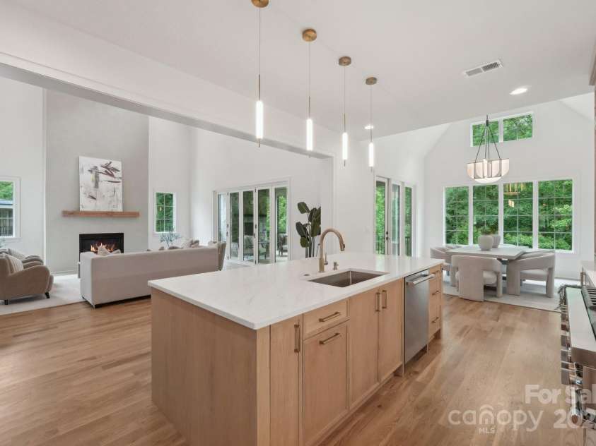 213 Crest Court, Weddington, NC 28104.  MLS# CAR4267201, YatesRealty ID 466. 