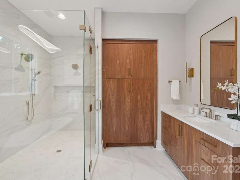 213 Crest Court, Weddington, NC 28104.  MLS# CAR4267201, YatesRealty ID 466. 