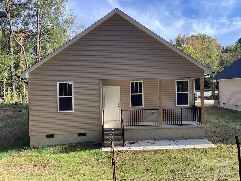 2540 Jake Alexander Boulevard, Salisbury, NC 28146.  MLS# CAR4270742, YatesRealty ID 466. Rear view 