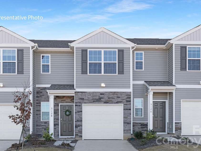 107 Parmiter Way, Troutman, NC 28166.  MLS# CAR4345841, YatesRealty ID 4660. 