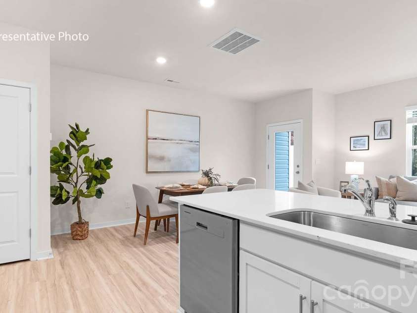 107 Parmiter Way, Troutman, NC 28166.  MLS# CAR4345841, YatesRealty ID 4660. 