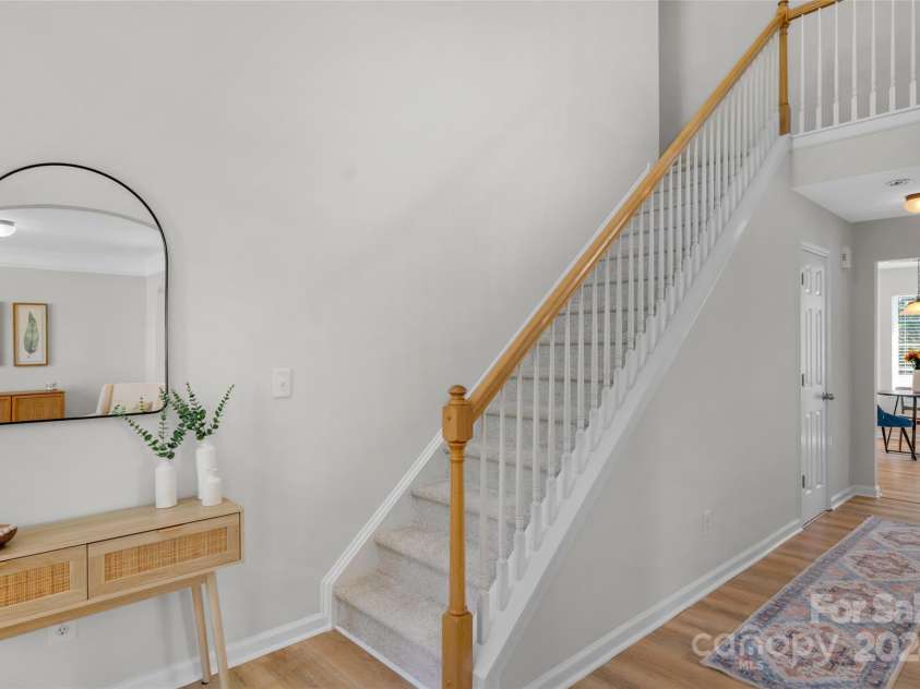 11407 Sidney crest Avenue, Charlotte, NC 28213.  MLS# CAR4177575, YatesRealty ID 4660. 