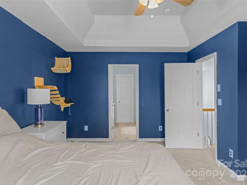 11407 Sidney crest Avenue, Charlotte, NC 28213.  MLS# CAR4177575, YatesRealty ID 4660. 
