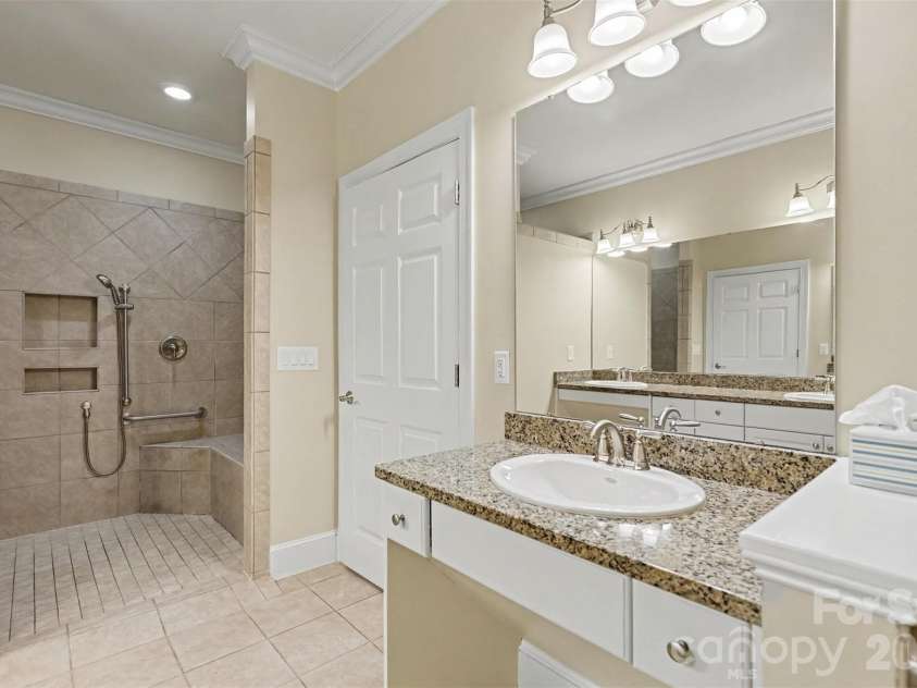 1820 Wedowee Court, Rock Hill, SC 29732.  MLS# CAR4416667, YatesRealty ID 46603. Primary Bathroom
