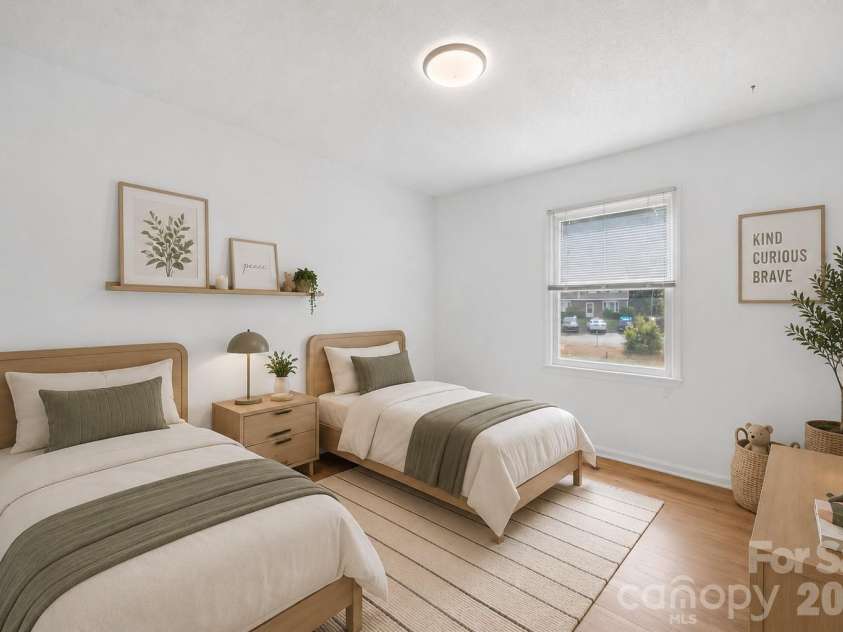 8426 Rust Wood Place, Charlotte, NC 28227.  MLS# CAR4417533, YatesRealty ID 46604. 