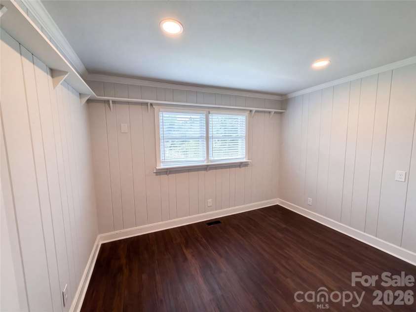 5630 New Hope Road, Belmont, NC 28012.  MLS# CAR4417950, YatesRealty ID 46607. 