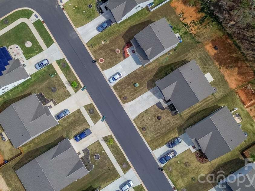 109 Brixham Loop, Troutman, NC 28166.  MLS# CAR4370110, YatesRealty ID 46609. 