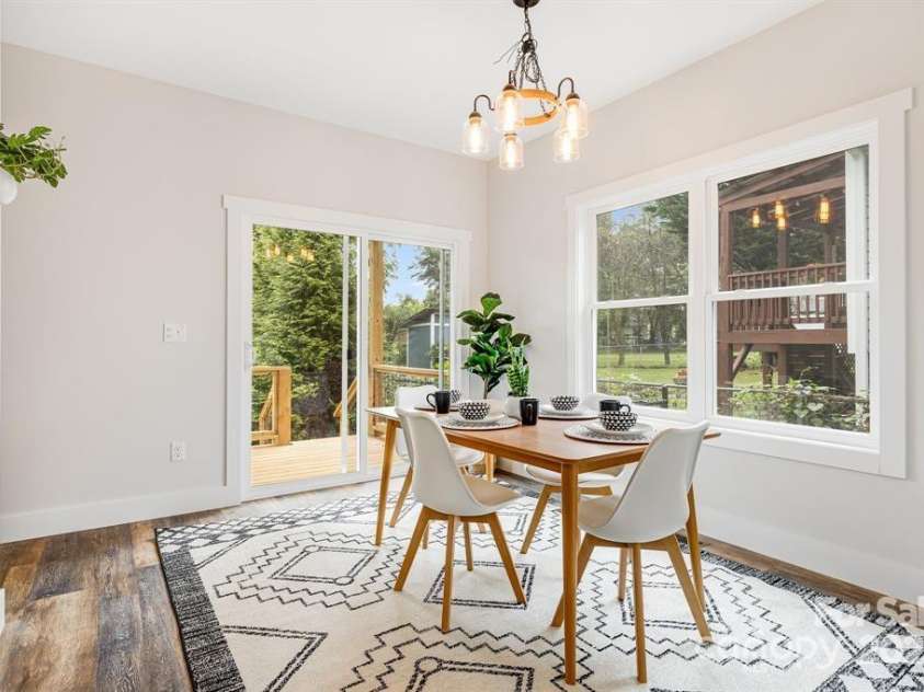 126 Winston Avenue, Asheville, NC 28803.  MLS# CAR4222824, YatesRealty ID 4661. 