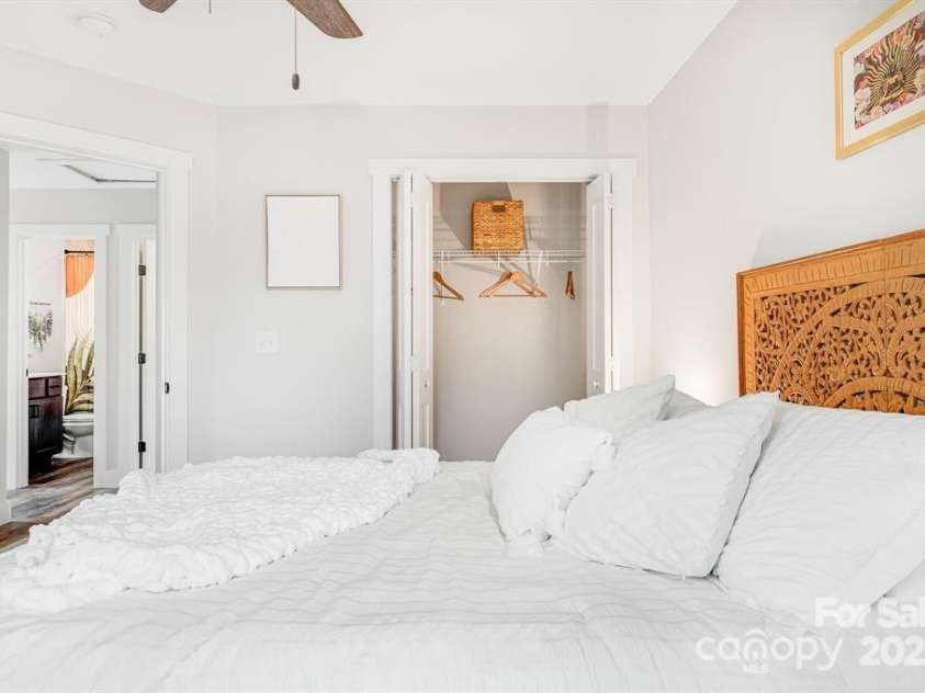 126 Winston Avenue, Asheville, NC 28803.  MLS# CAR4222824, YatesRealty ID 4661. 