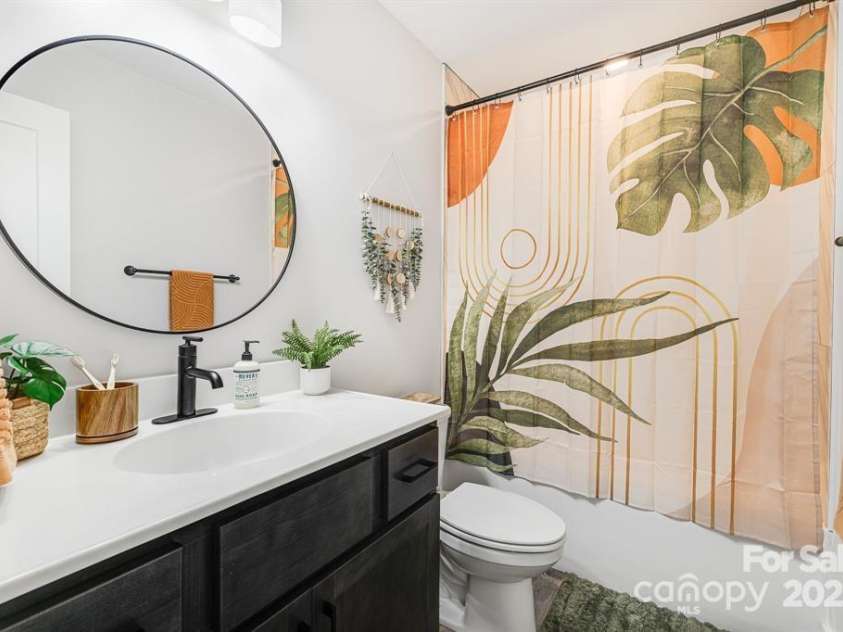 126 Winston Avenue, Asheville, NC 28803.  MLS# CAR4222824, YatesRealty ID 4661. 