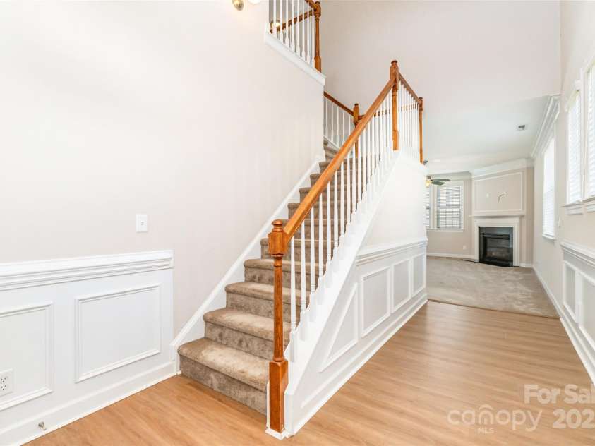 5520 Allison Lane, Charlotte, NC 28277.  MLS# CAR4292512, YatesRealty ID 4661. 